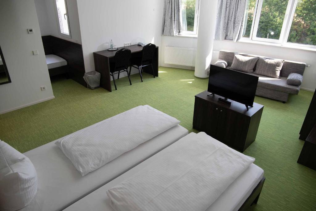 hotel image 7