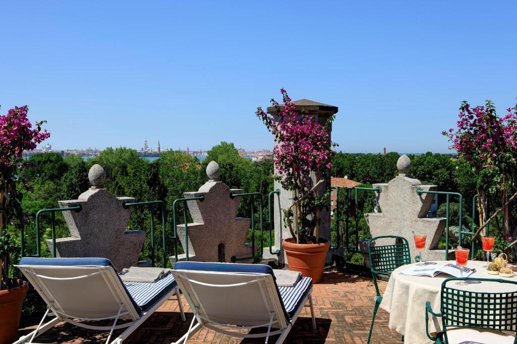 hotel image 22