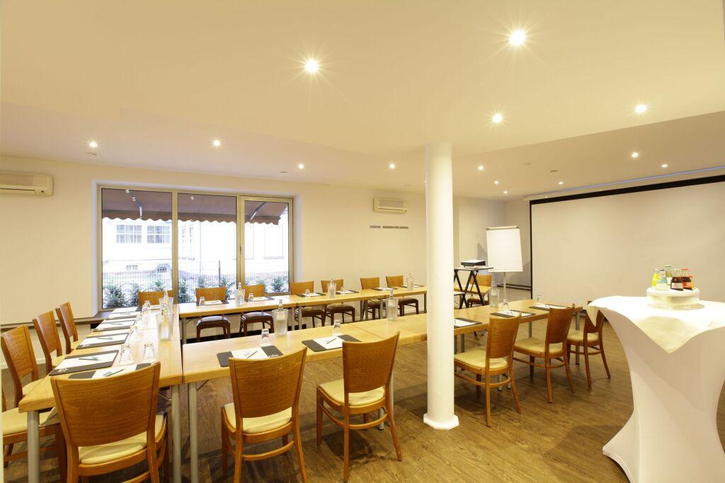 hotel image 9