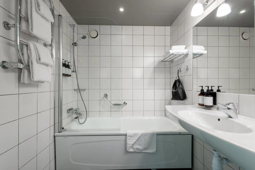 hotel image 43