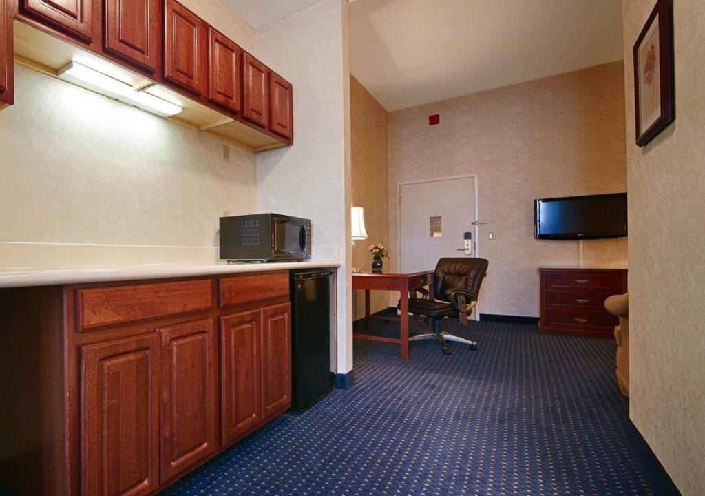 hotel image 6