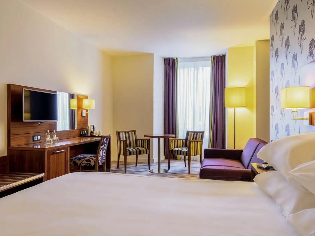hotel image 12