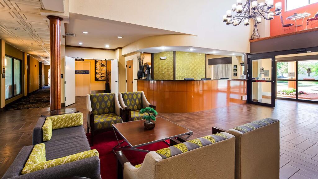 hotel image 9