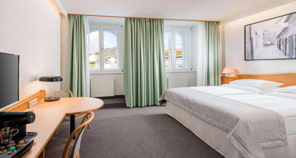 hotel image 37