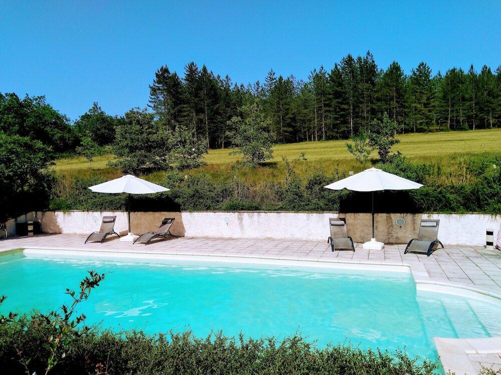 hotel image 12