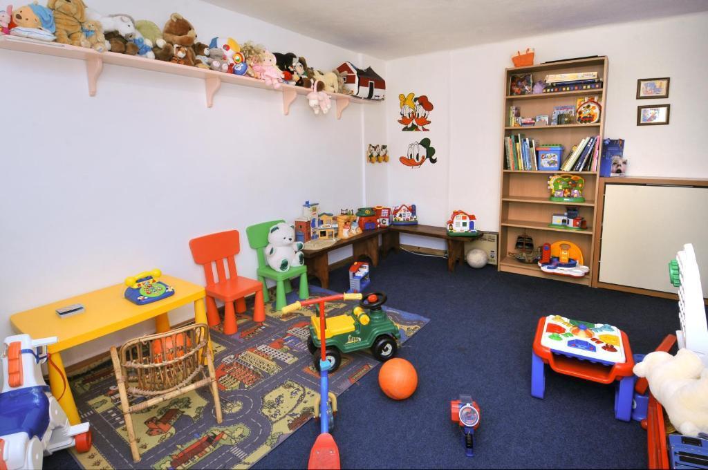 hotel image 11