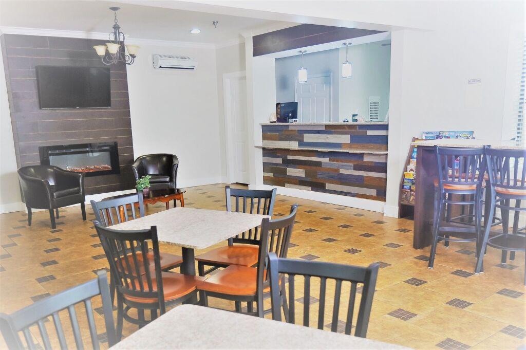 hotel image 13