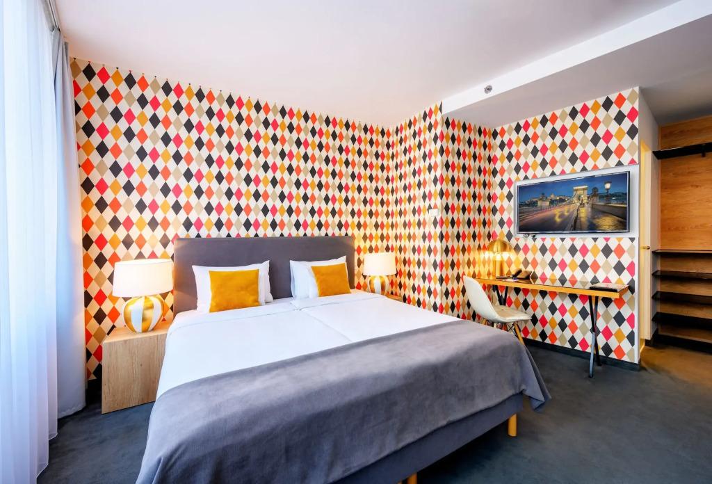 hotel image 12