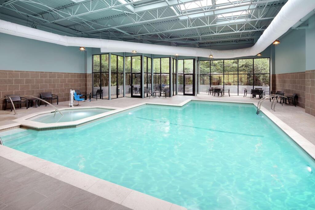 hotel image 9