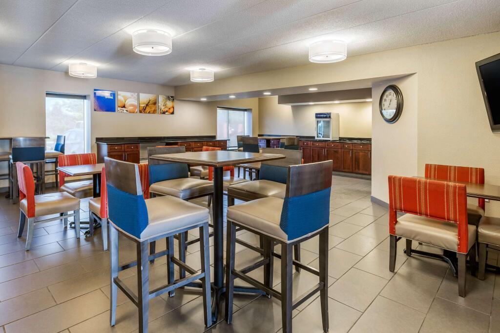 hotel image 11