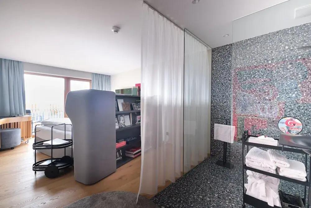 hotel image 36