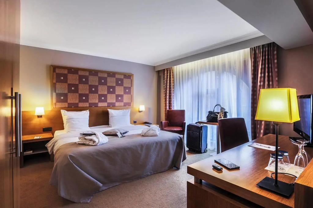 hotel image 11