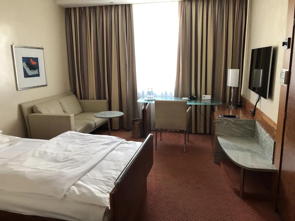 hotel image 9