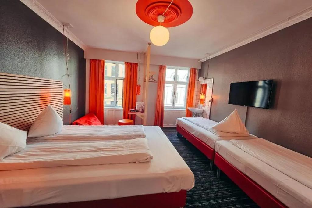 hotel image 13