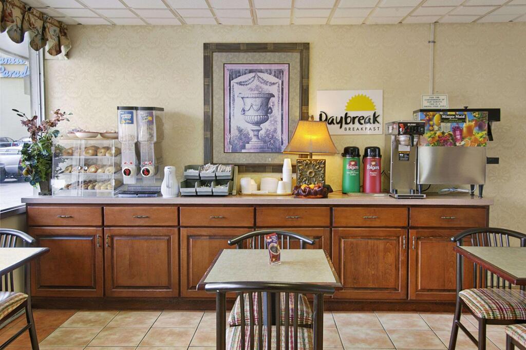 hotel image 11
