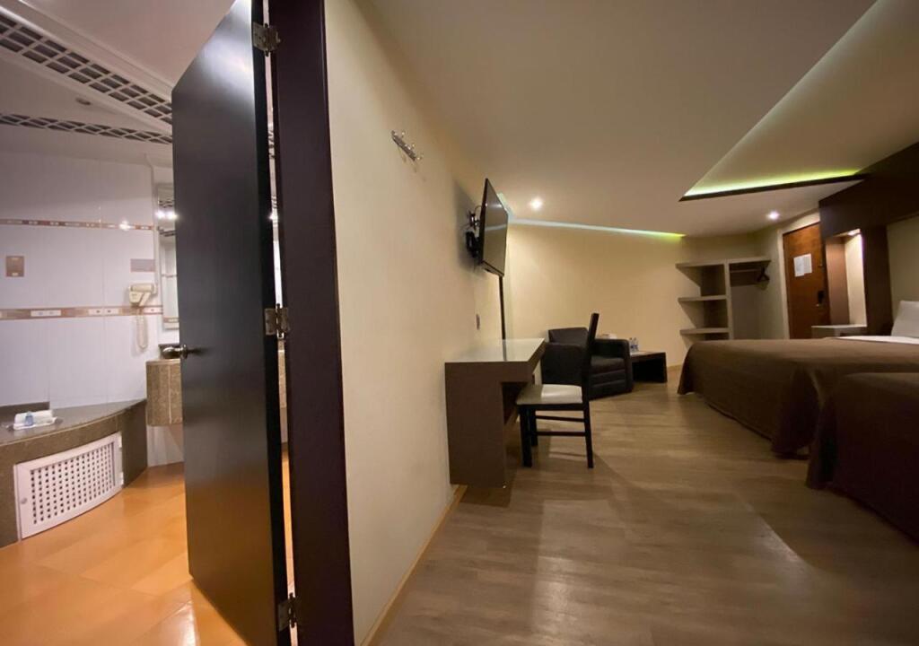 hotel image 36