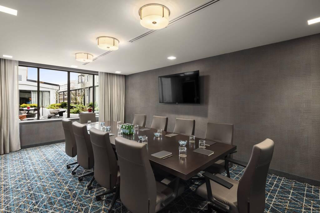 hotel image 10