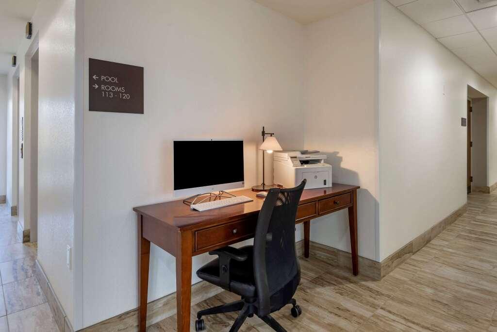 hotel image 10