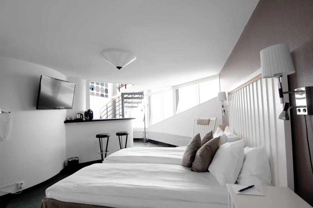 hotel image 12