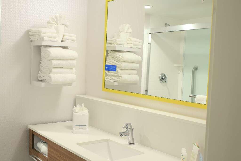 hotel image 16