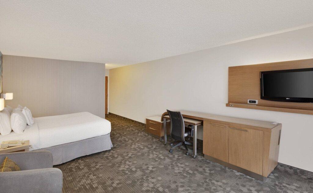 hotel image 10