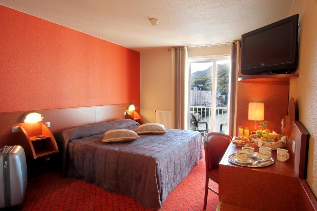 hotel image 12