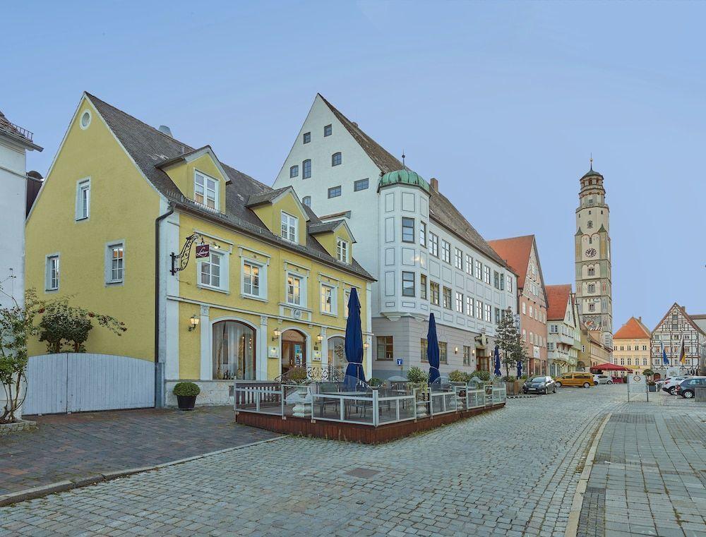 hotel image 16