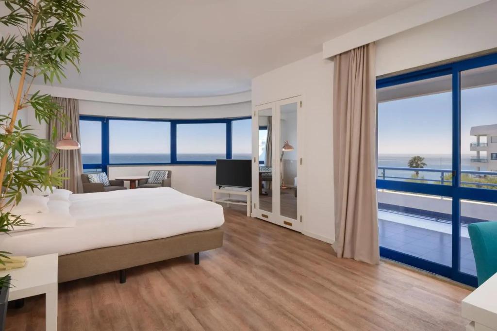 hotel image 10