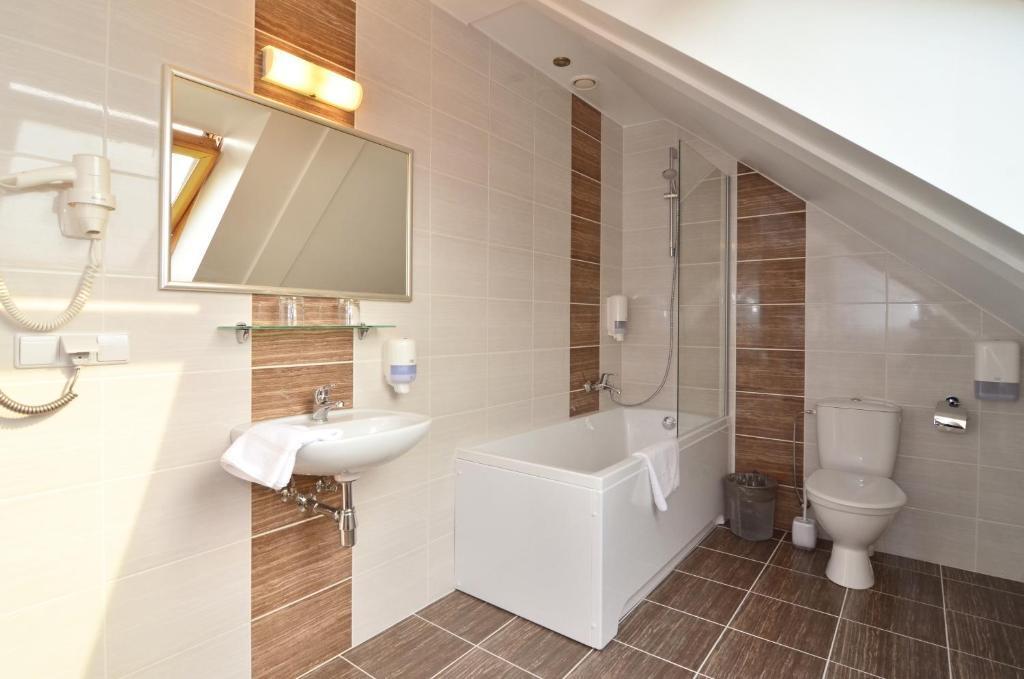 hotel image 11