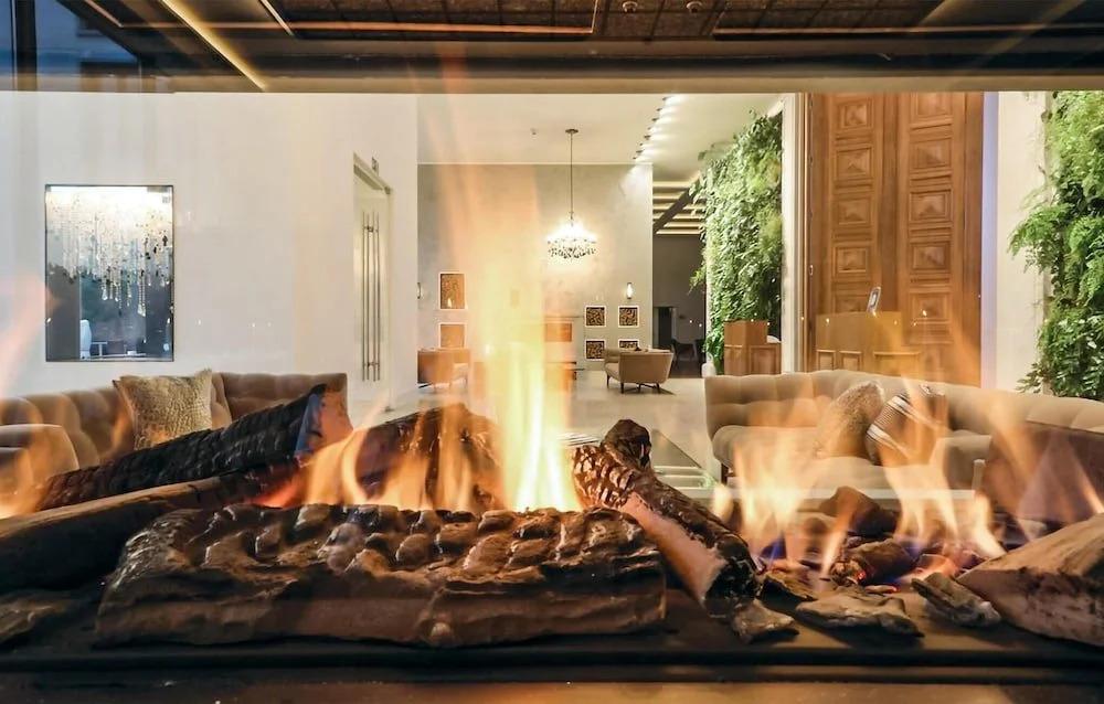 hotel image 13