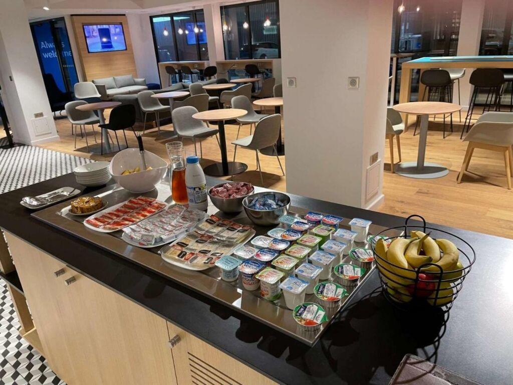hotel image 10
