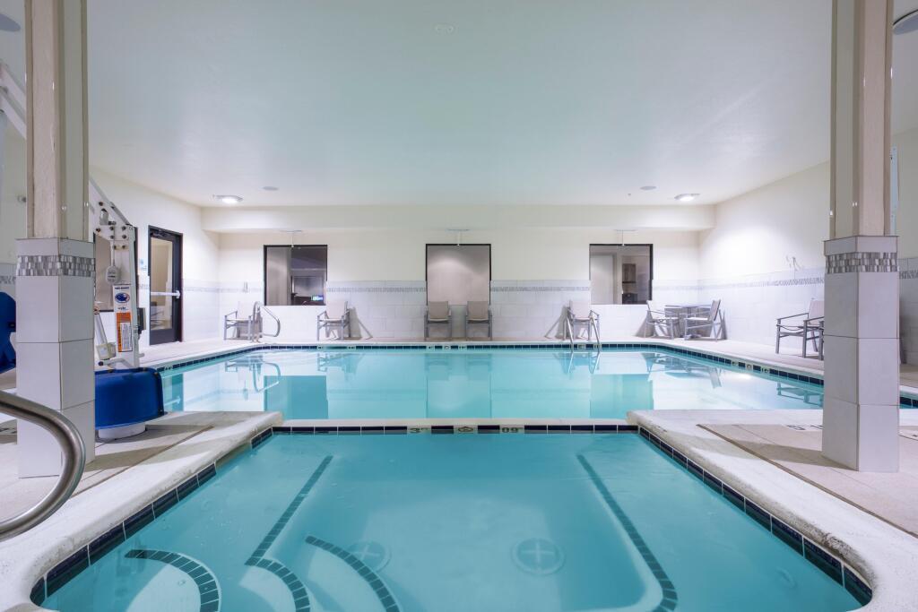 hotel image 11