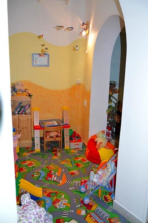 hotel image 16