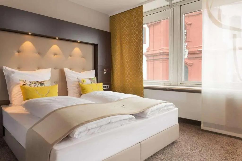 hotel image 36
