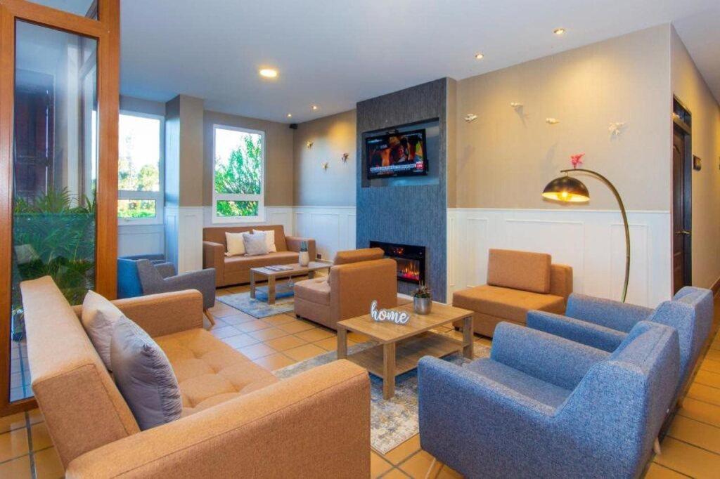 hotel image 9