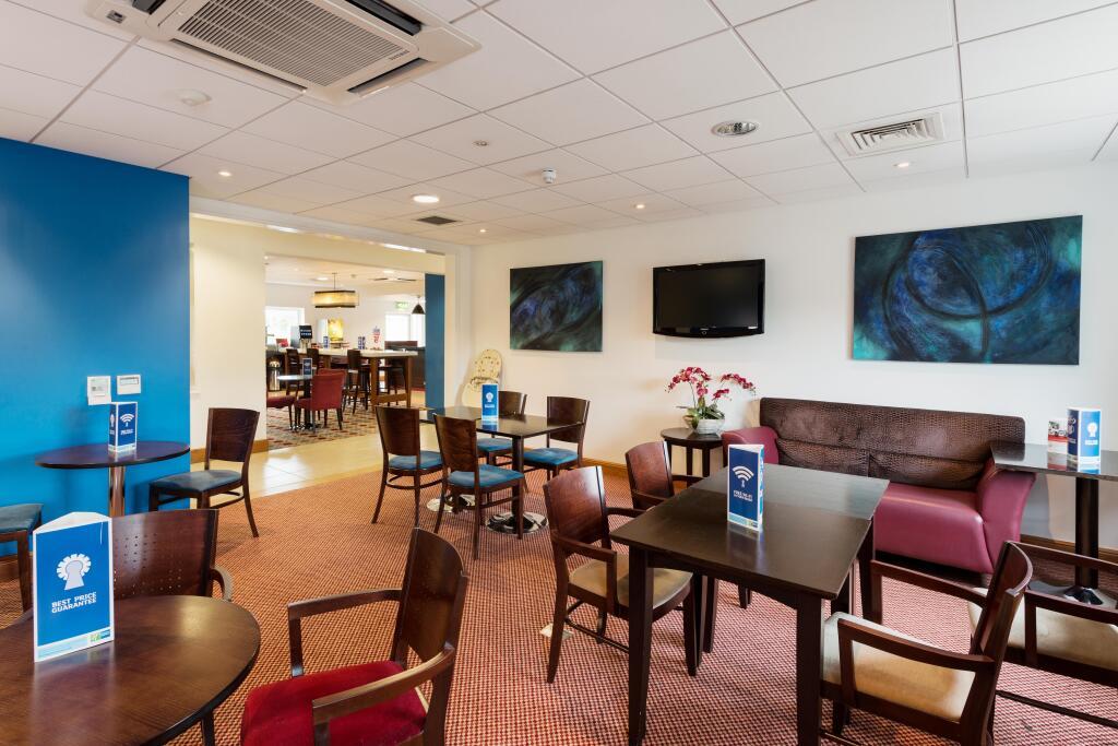 hotel image 16