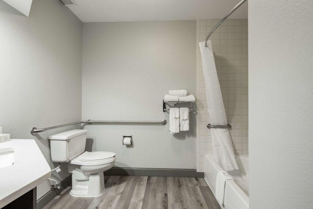 hotel image 39