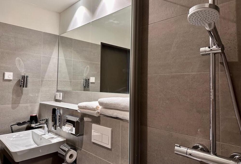 hotel image 11