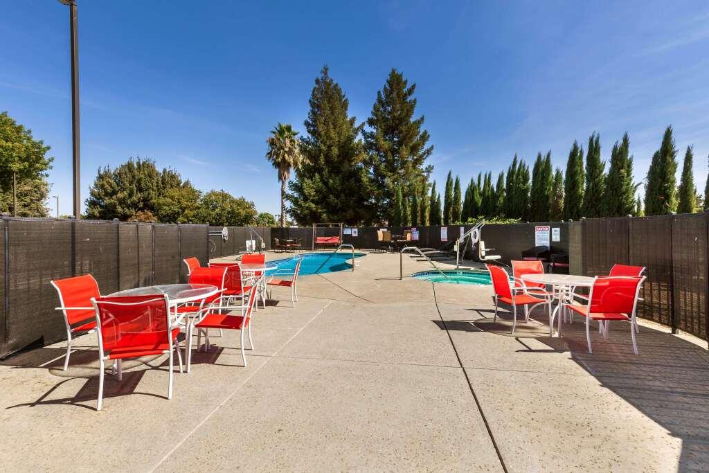 hotel image 11