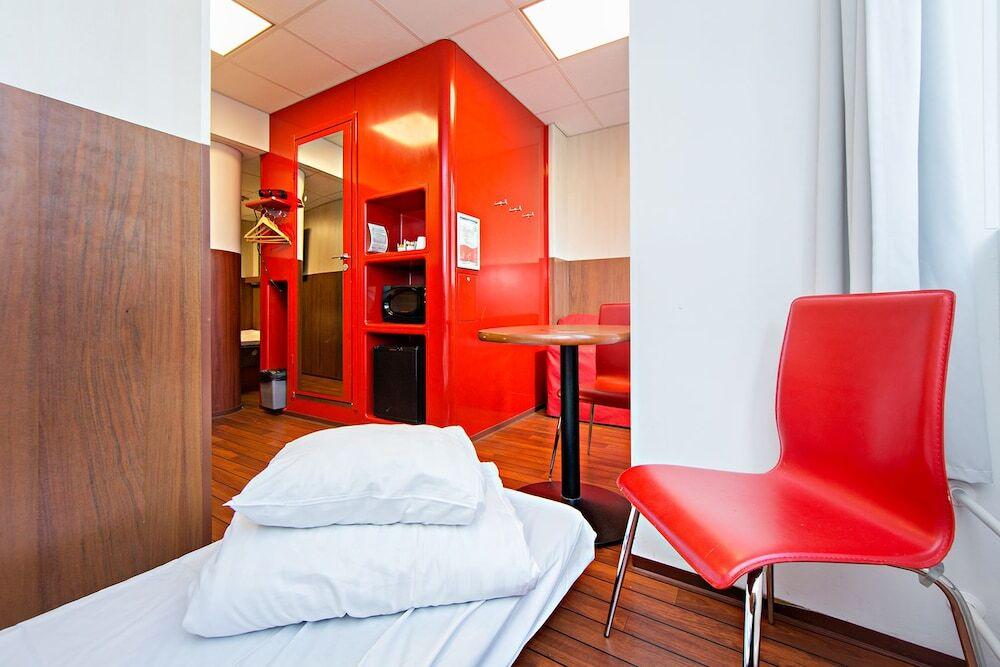 hotel image 13