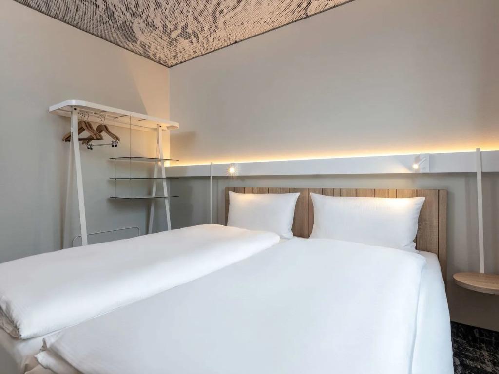 hotel image 39