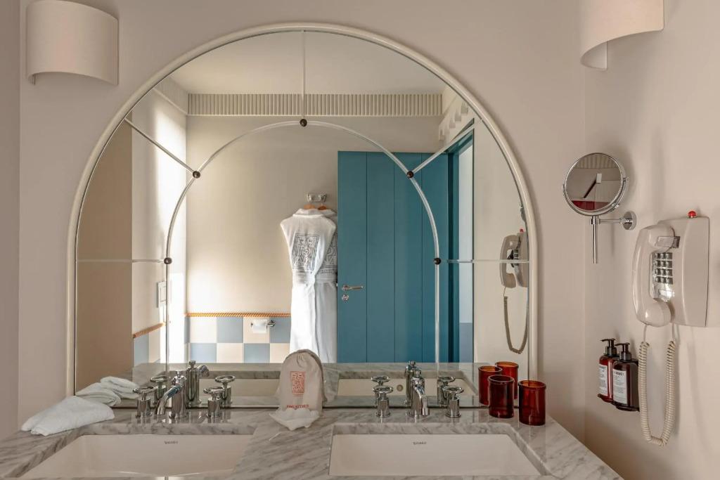 hotel image 46