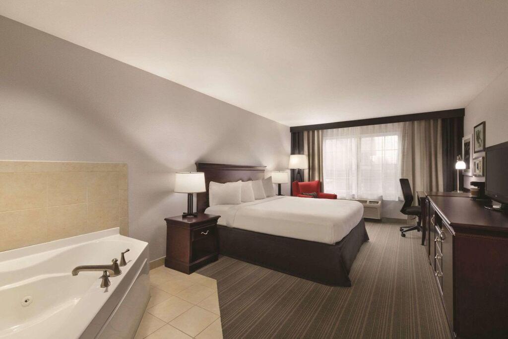 hotel image 18