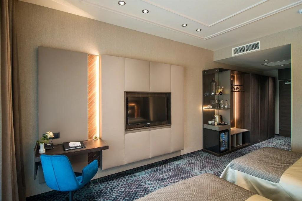 hotel image 16