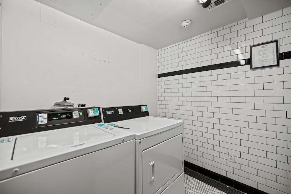 hotel image 10