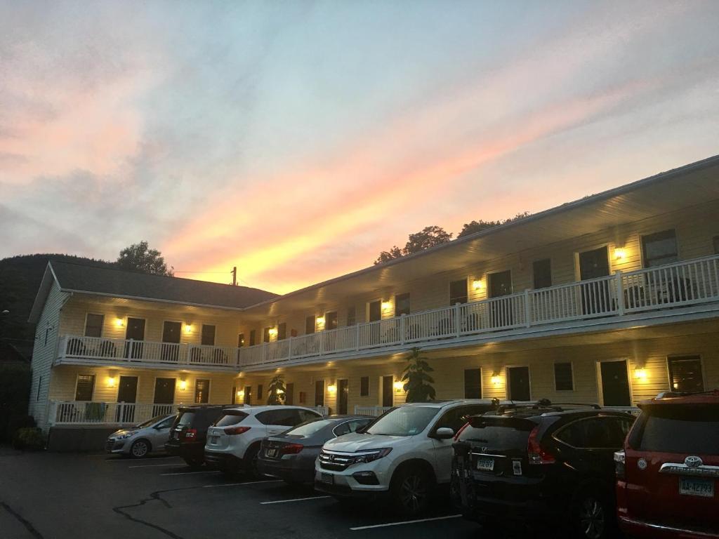 hotel image 13