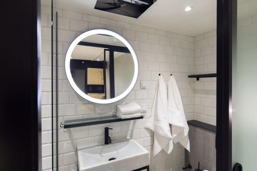 hotel image 10