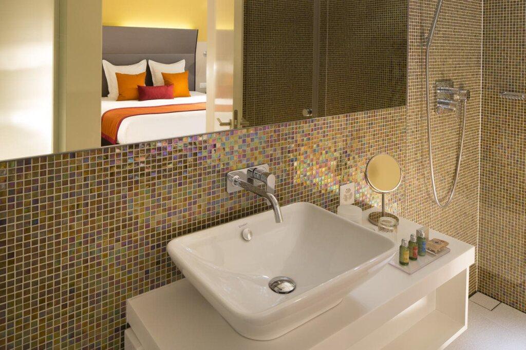 hotel image 16