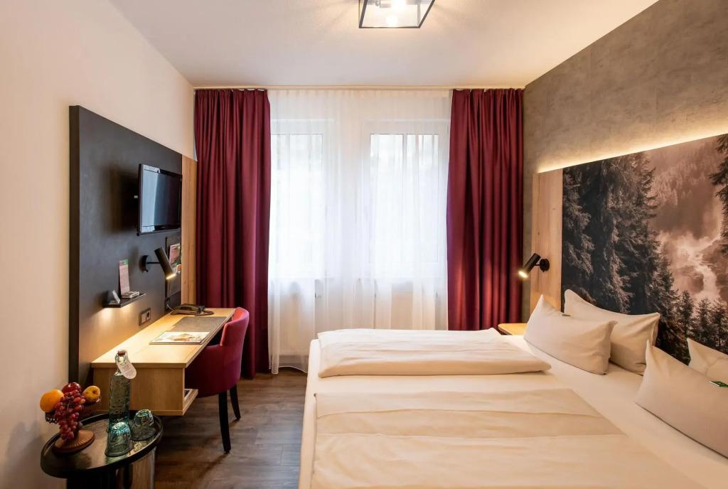 hotel image 12