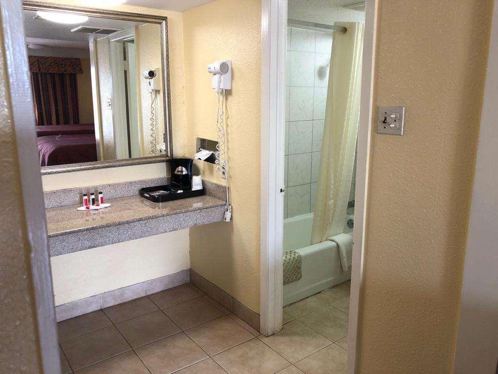 hotel image 16